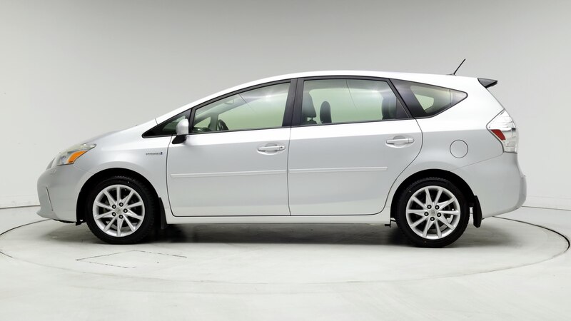 2013 Toyota Prius v Five 3