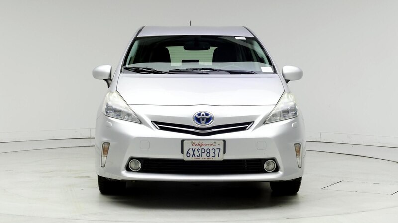 2013 Toyota Prius v Five 5