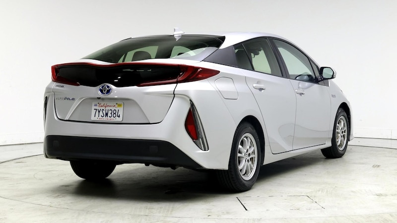 2017 Toyota Prius Prime Premium 8