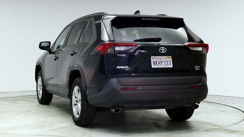 2019 Toyota RAV4 XLE 6