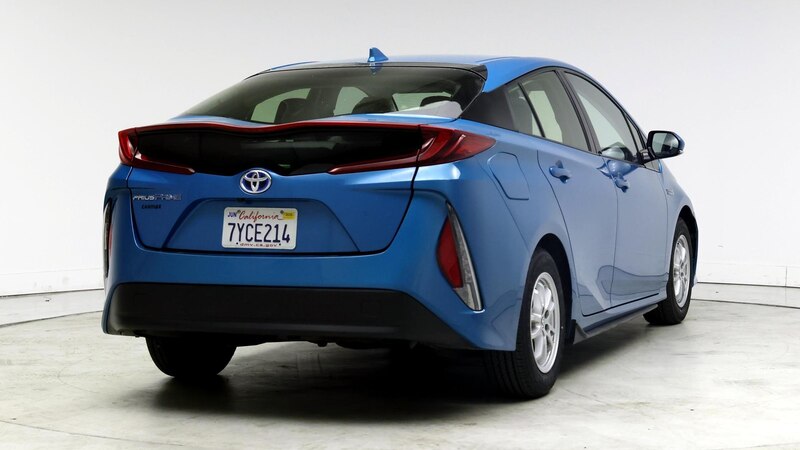 2017 Toyota Prius Prime Premium 8