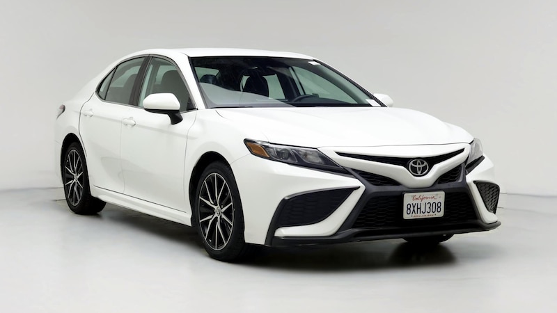 2021 Toyota Camry SE Hero Image