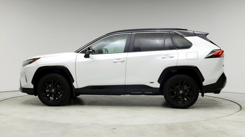 2023 Toyota RAV4 XSE 3