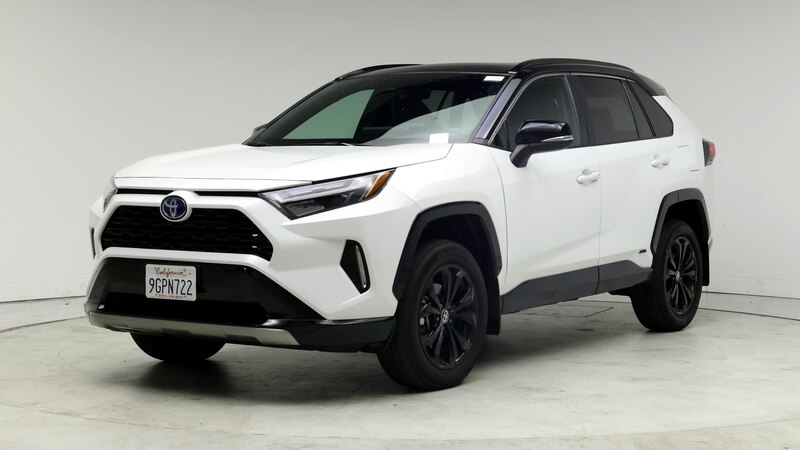 2023 Toyota RAV4 XSE 4