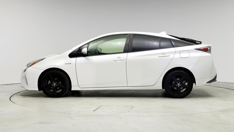 2016 Toyota Prius Three Touring 3