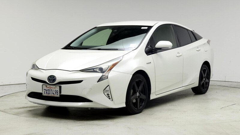 2016 Toyota Prius Three Touring 4