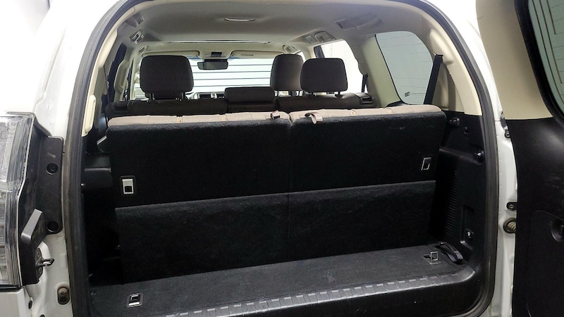 2021 Lexus GX 460 Premium 16