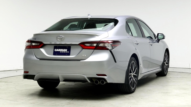 2022 Toyota Camry SE 8