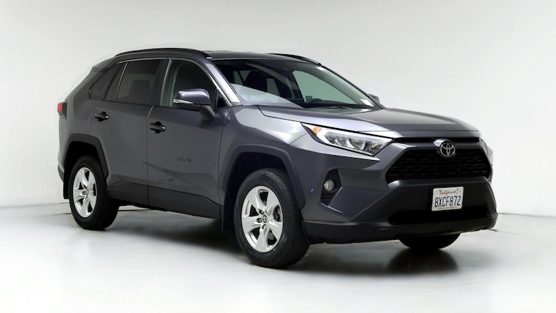 2021 Toyota RAV4 XLE Hero Image