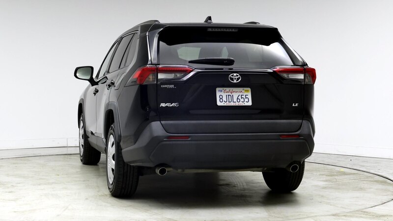 2019 Toyota RAV4 LE 6