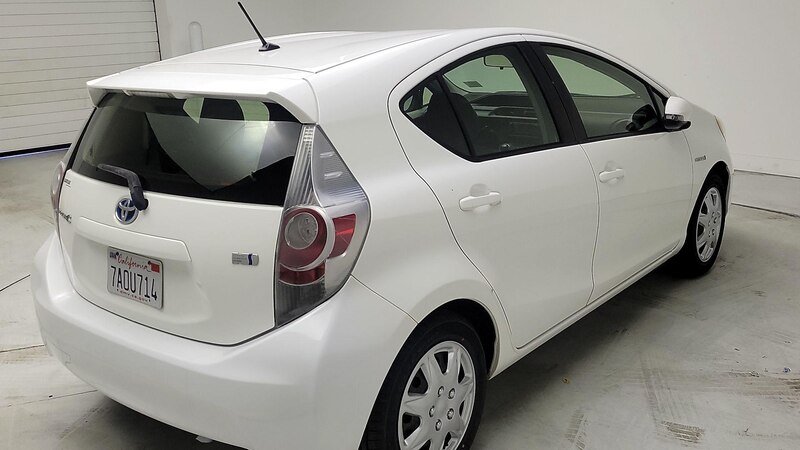 2013 Toyota Prius c Two 5