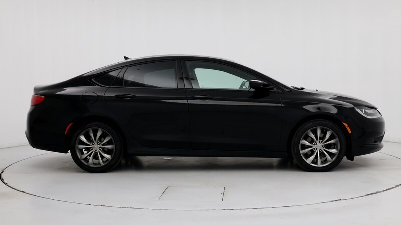 2016 Chrysler 200 S 7