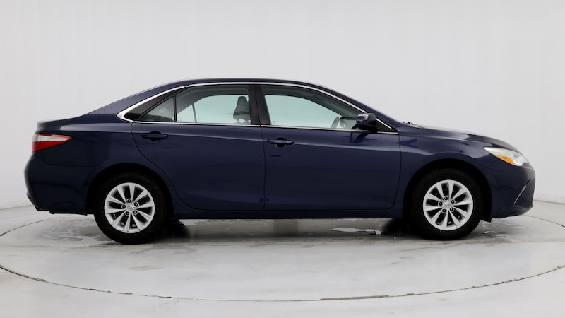 2016 Toyota Camry LE 7