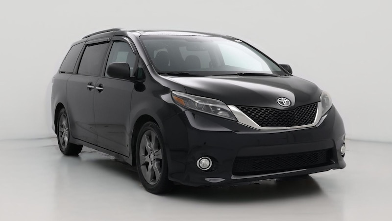 2015 Toyota Sienna SE Hero Image