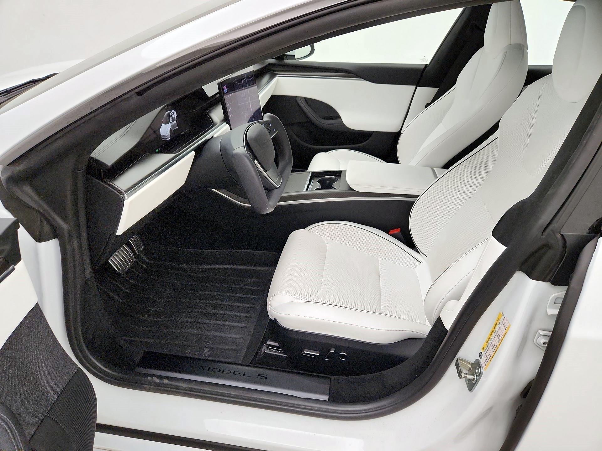 Thumbnail: 2023 Tesla Model S - 11