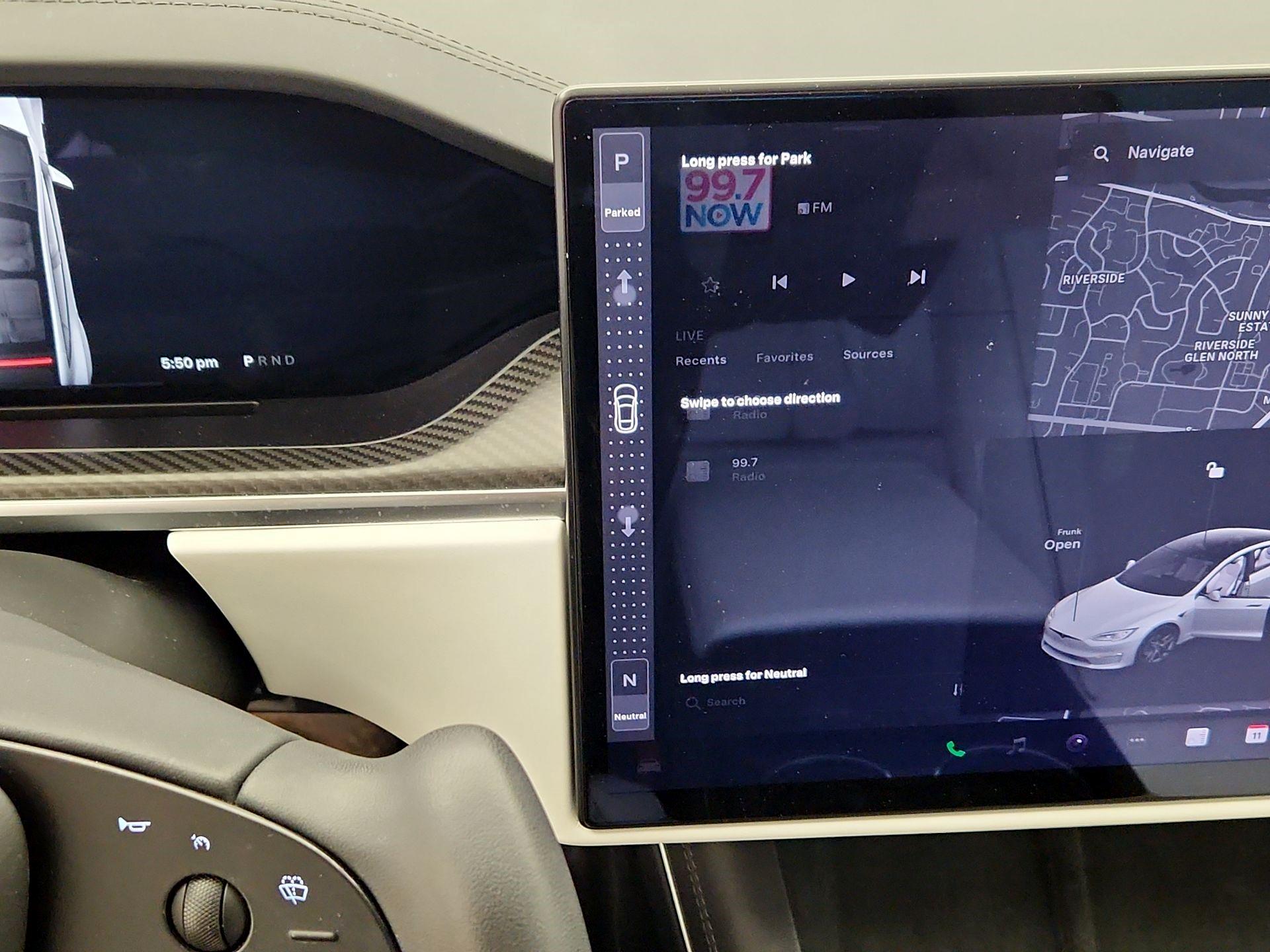 Thumbnail: 2023 Tesla Model S - 17