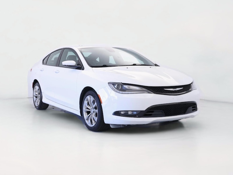 2015 Chrysler 200 S -
                  Nashville, TN