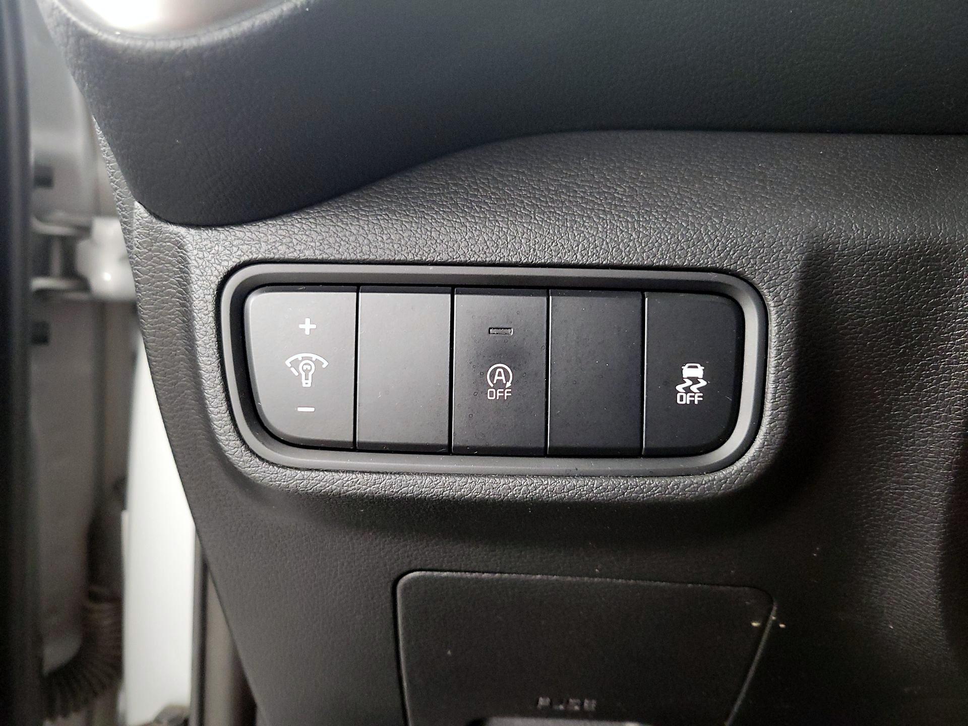 Thumbnail: 2021 Kia Soul - 13