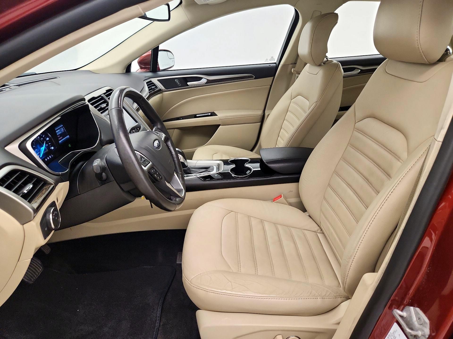 Thumbnail: 2014 Ford Fusion - 11