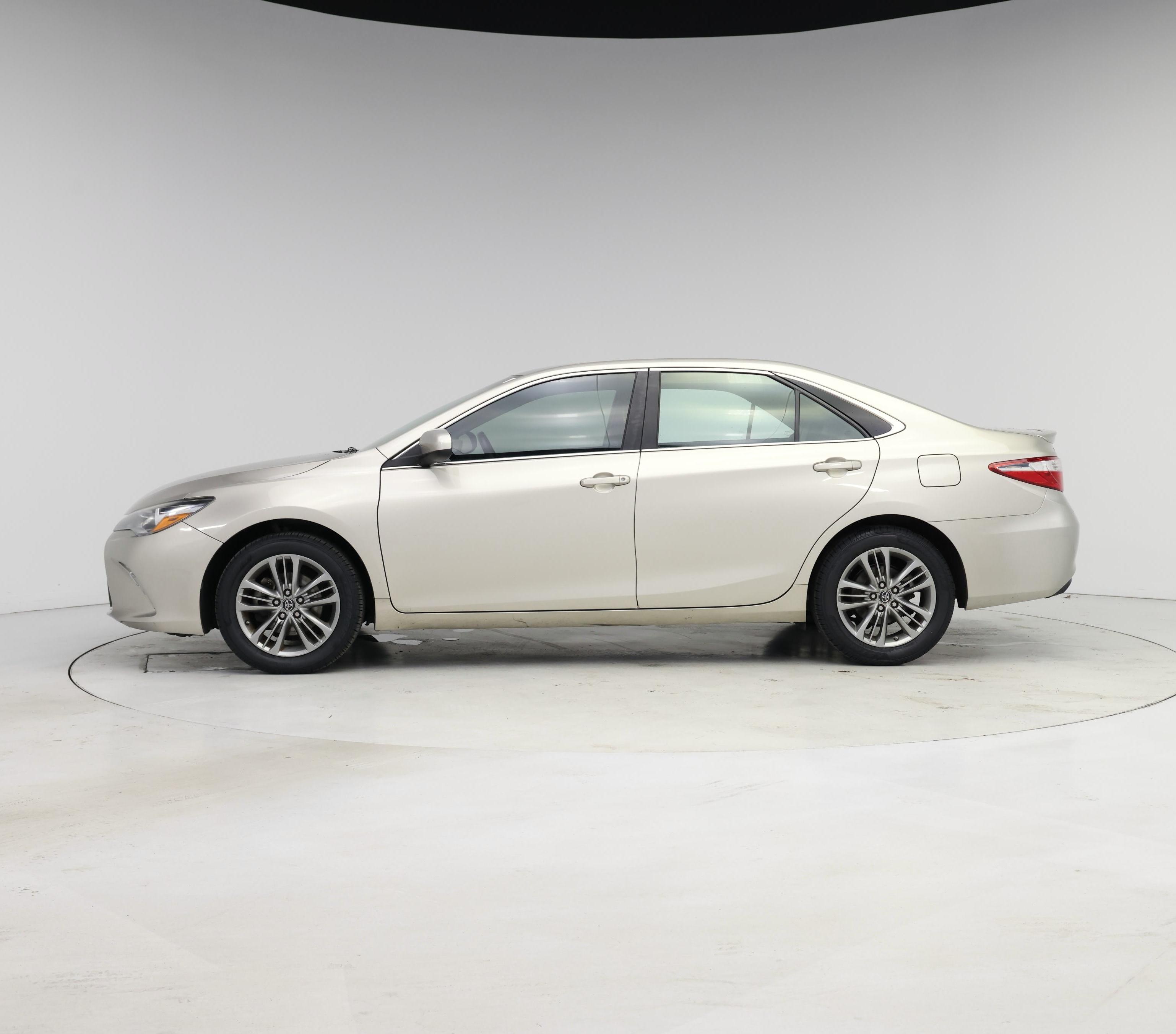 Thumbnail: 2017 Toyota Camry - 3