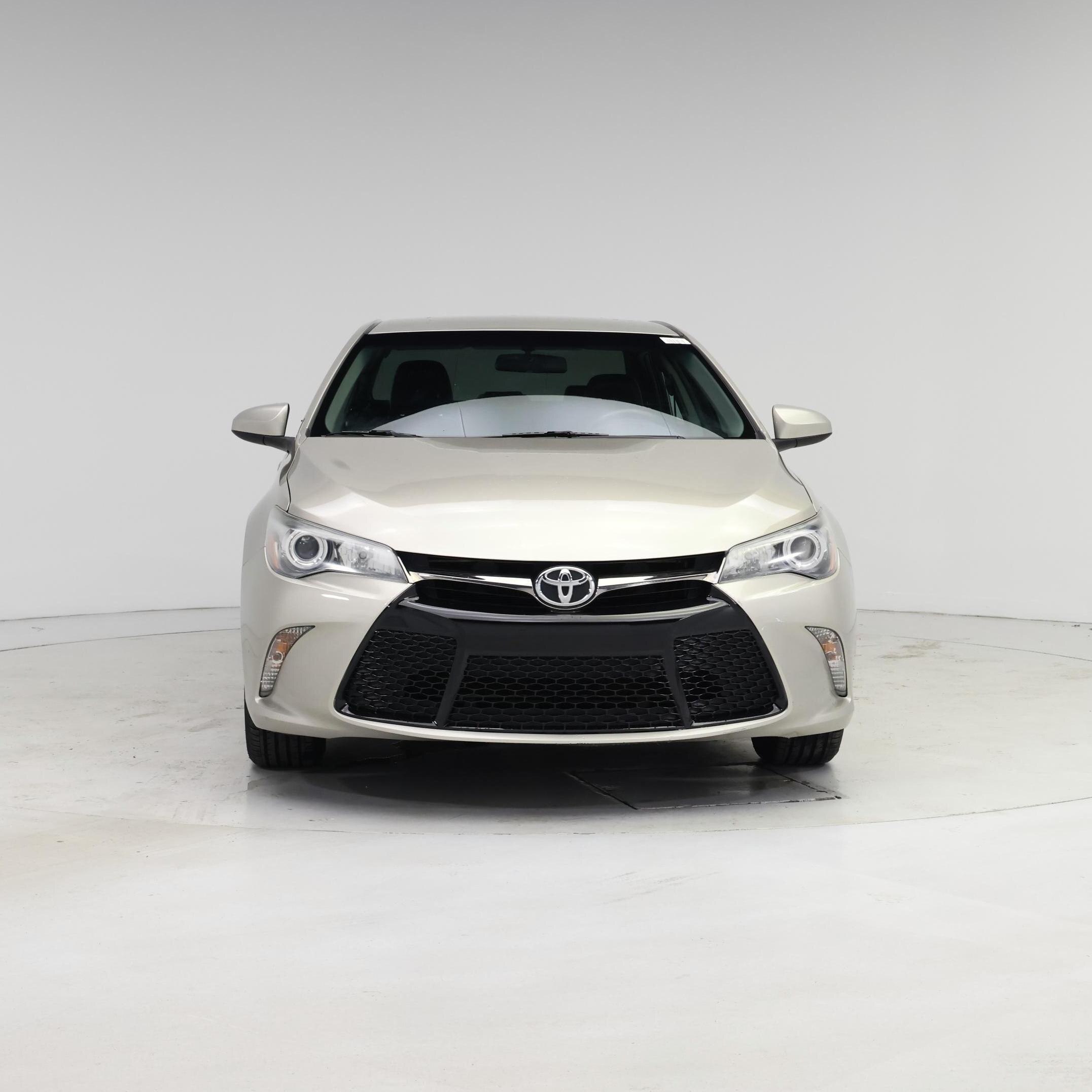 Thumbnail: 2017 Toyota Camry - 5