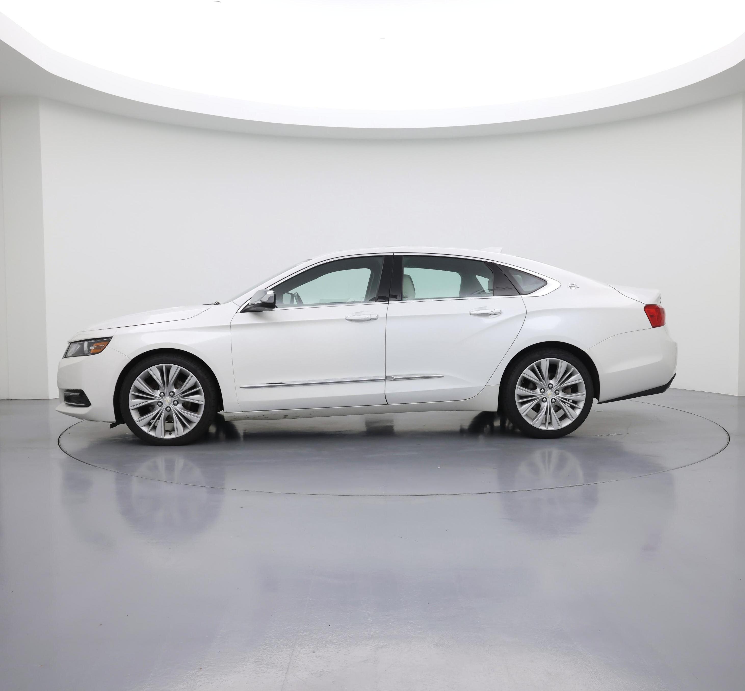 Thumbnail: 2017 Chevrolet Impala - 3