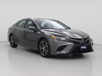 2018 Toyota Camry SE -
                Columbus, OH