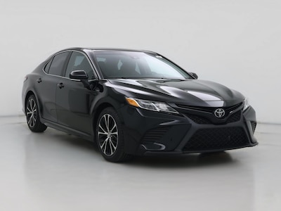 2018 Toyota Camry SE -
                Columbus, OH