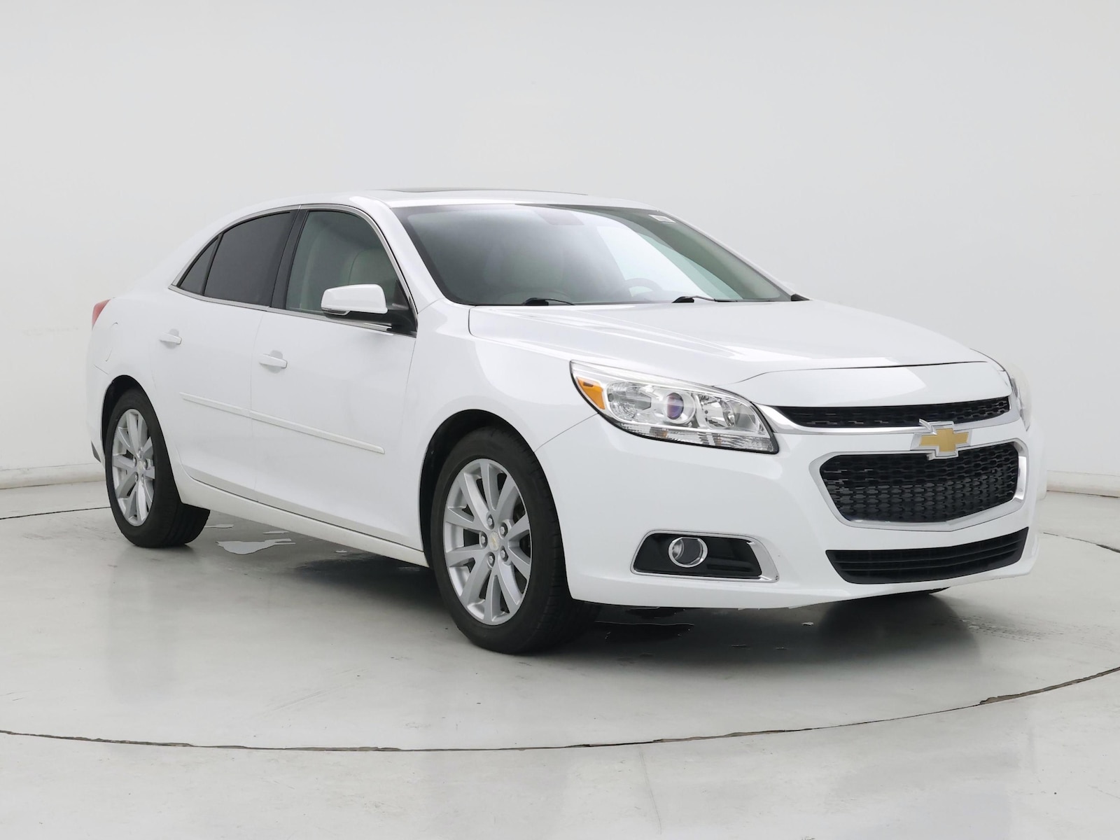 Image 2 of 2015 Chevrolet Malibu LT