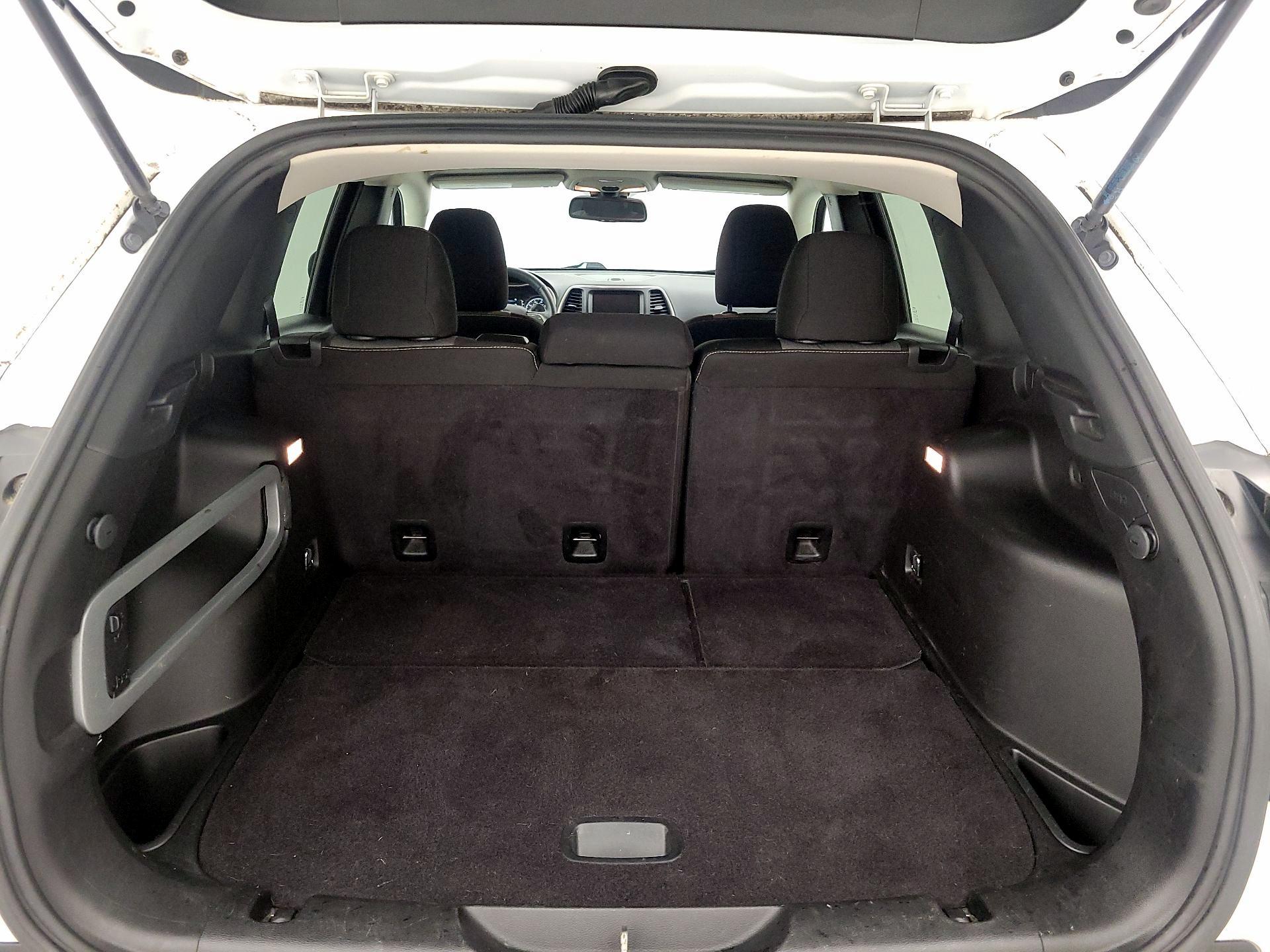 Thumbnail: 2014 Jeep Cherokee - 16