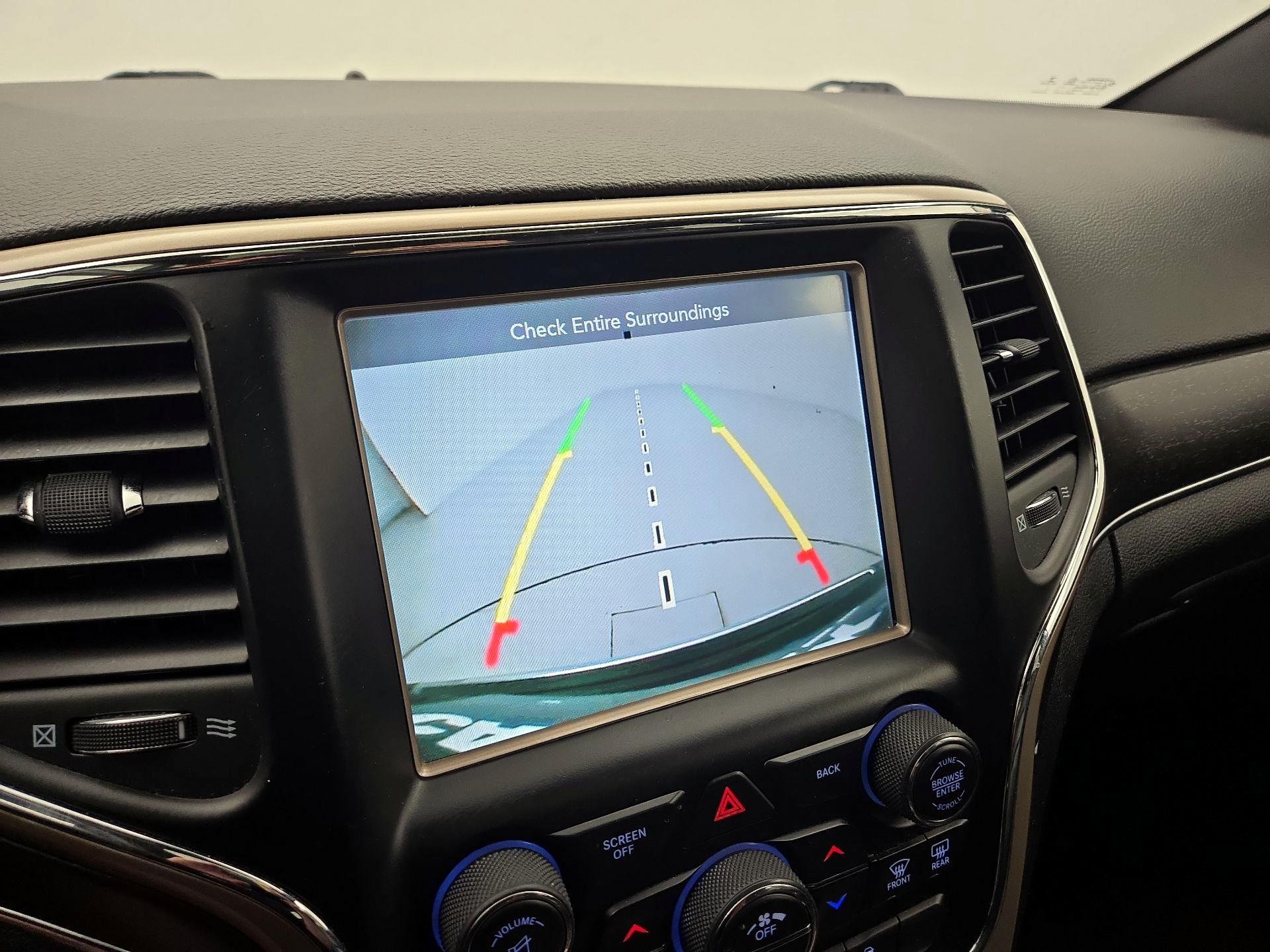 Thumbnail: 2017 Jeep Grand Cherokee - 15