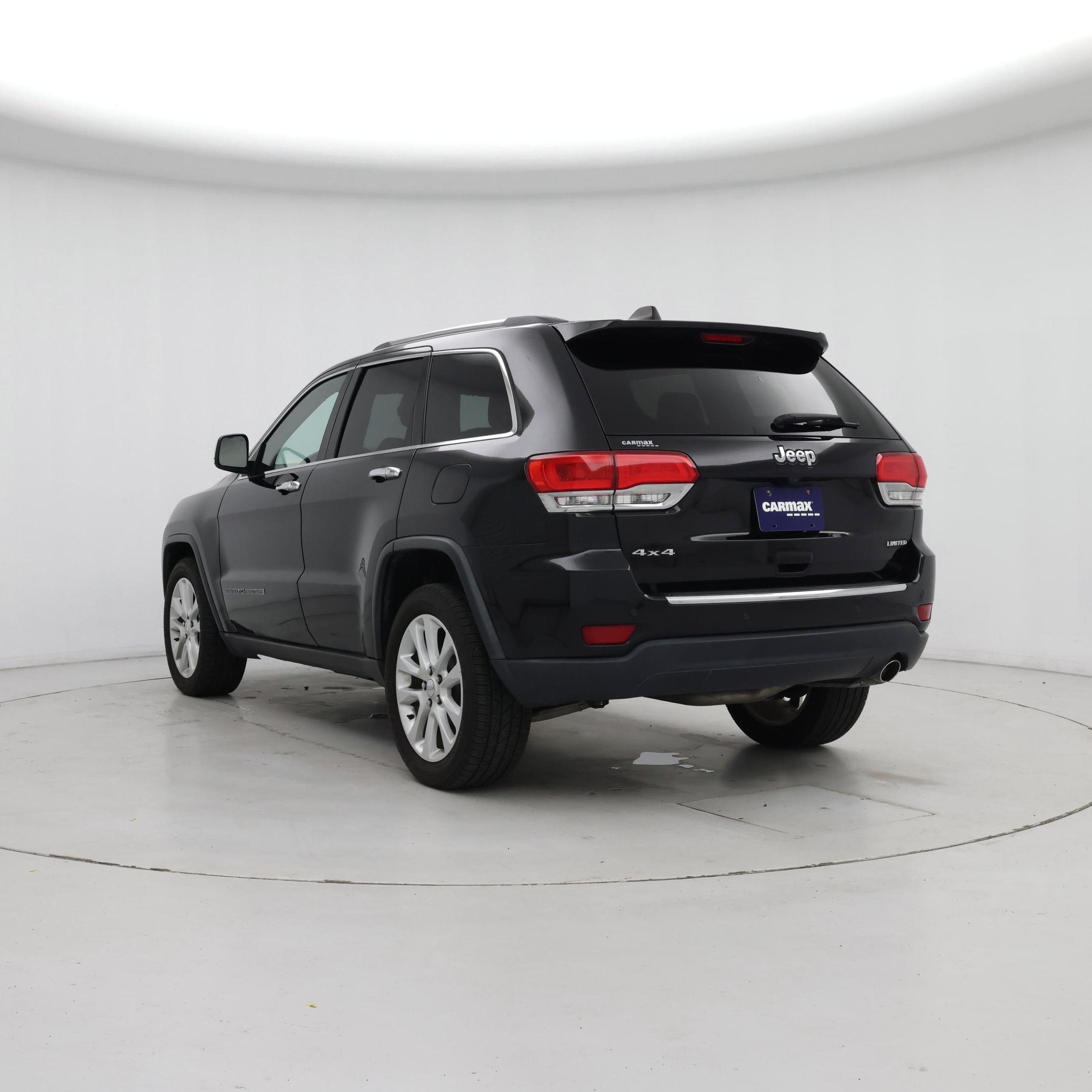 Thumbnail: 2017 Jeep Grand Cherokee - 2