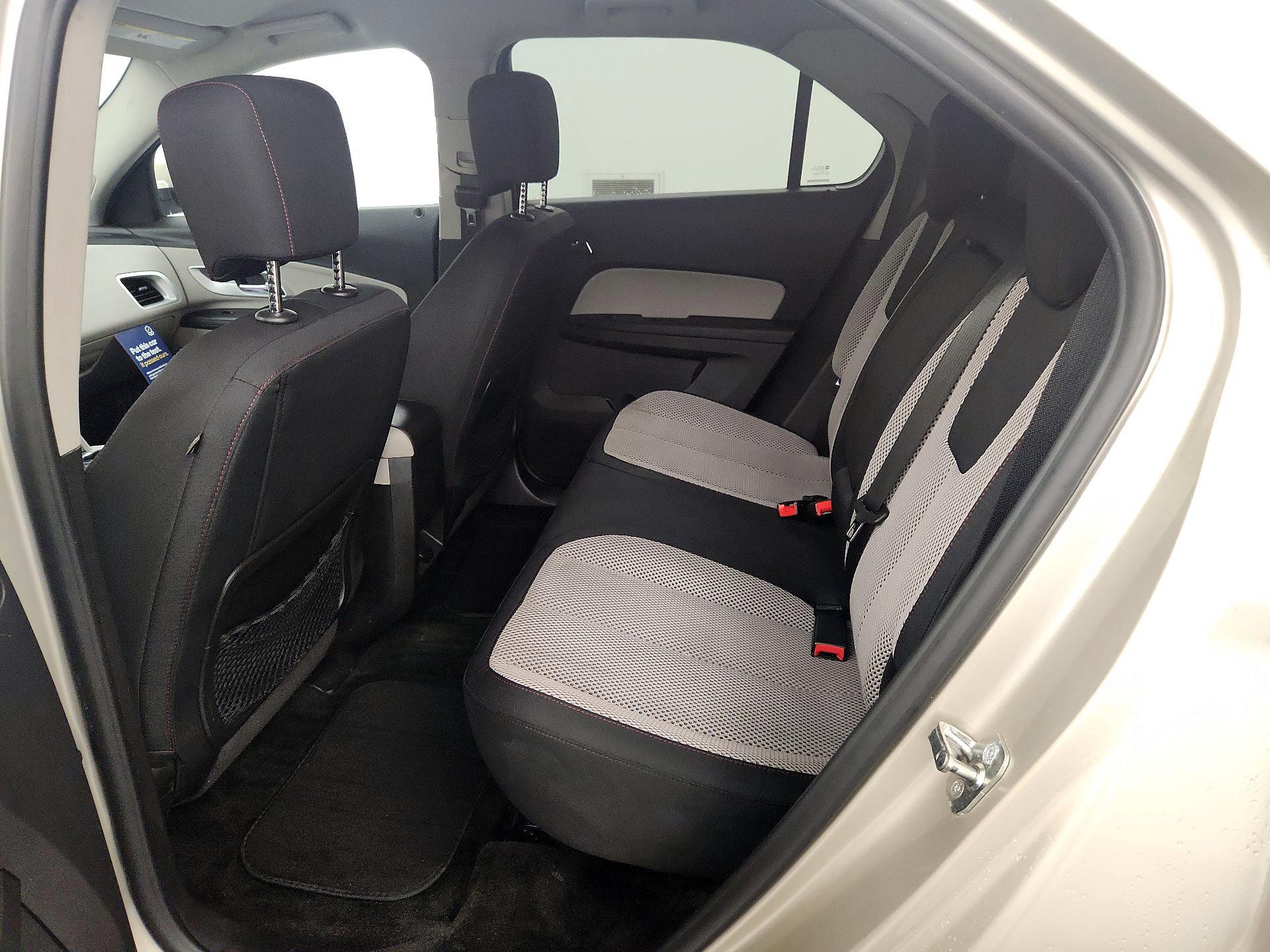 Thumbnail: 2015 Chevrolet Equinox - 18