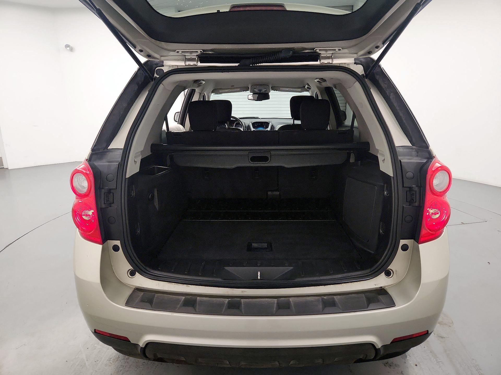 Thumbnail: 2015 Chevrolet Equinox - 19