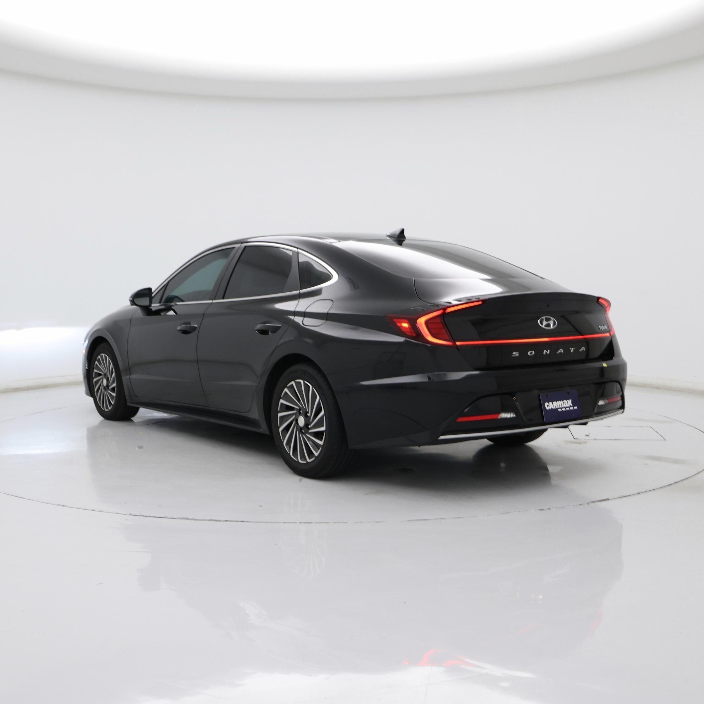 Thumbnail: 2023 Hyundai Sonata - 2