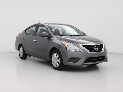 Gray 2017 Nissan Versa SV