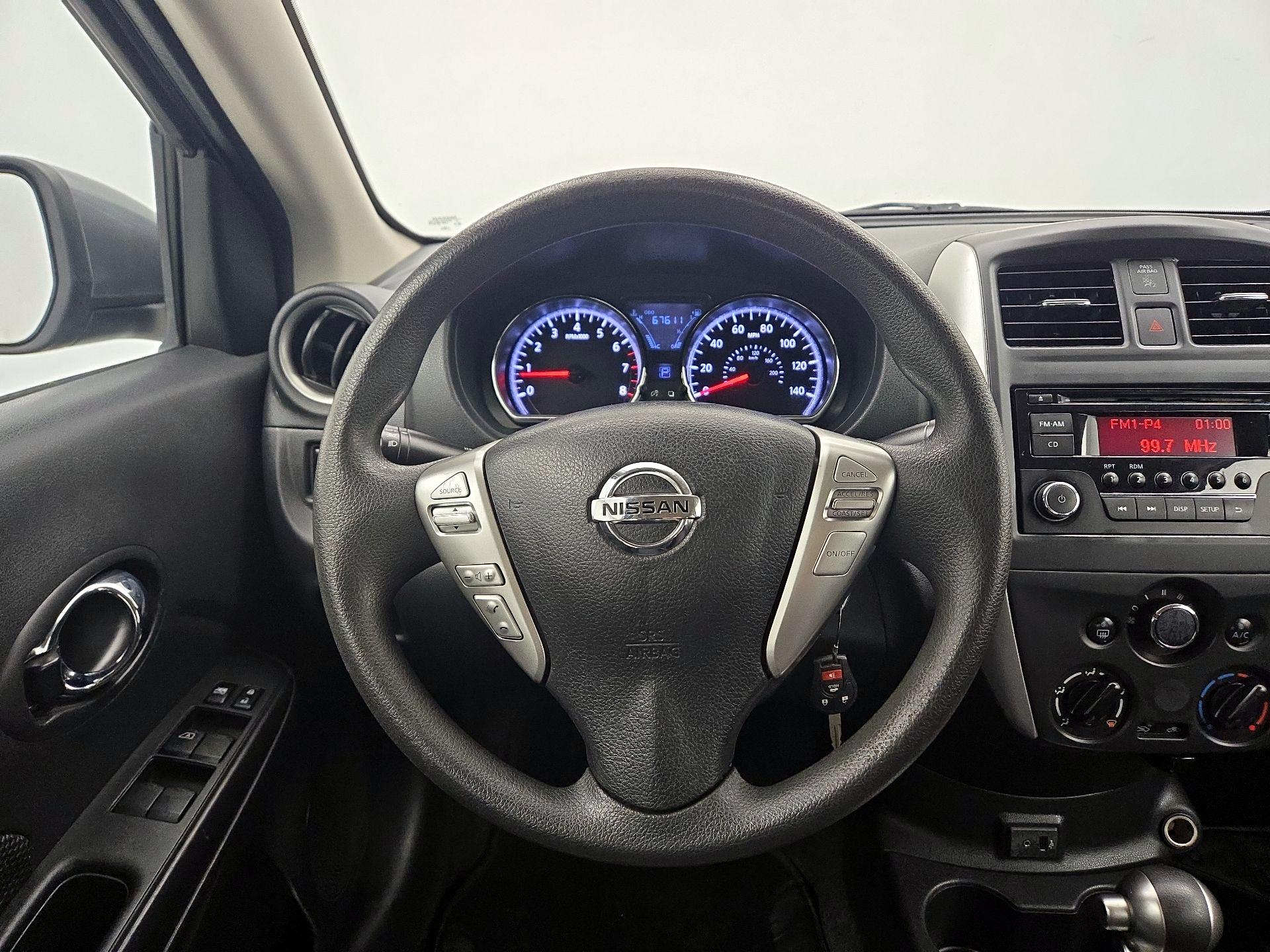 Thumbnail: 2017 Nissan Versa - 10