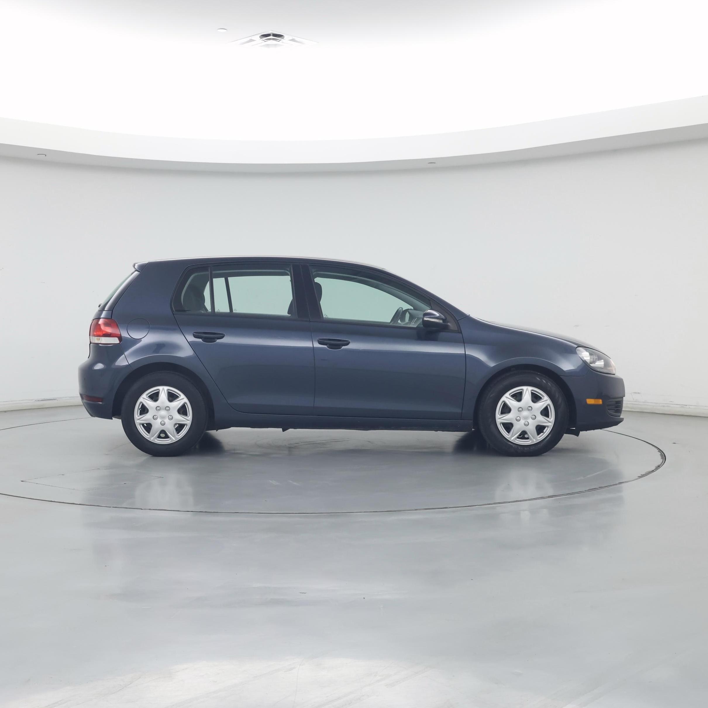 Thumbnail: 2013 Volkswagen Golf - 7