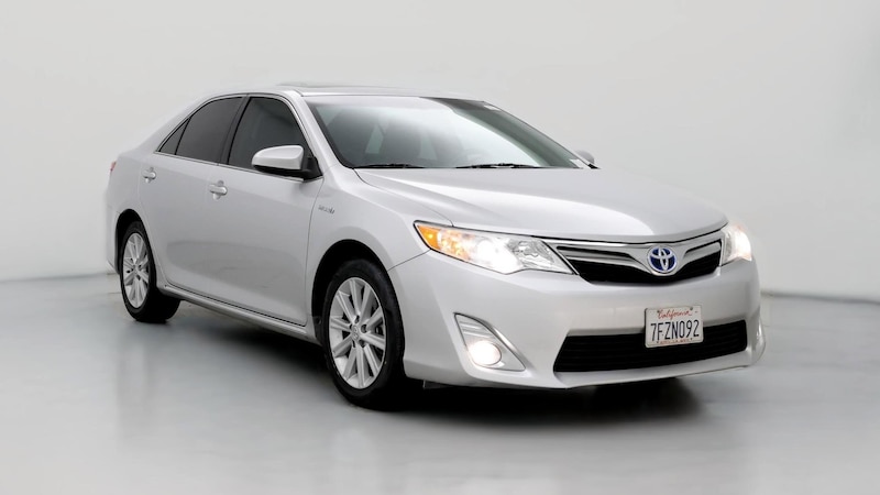 2014 Toyota Camry XLE Hero Image