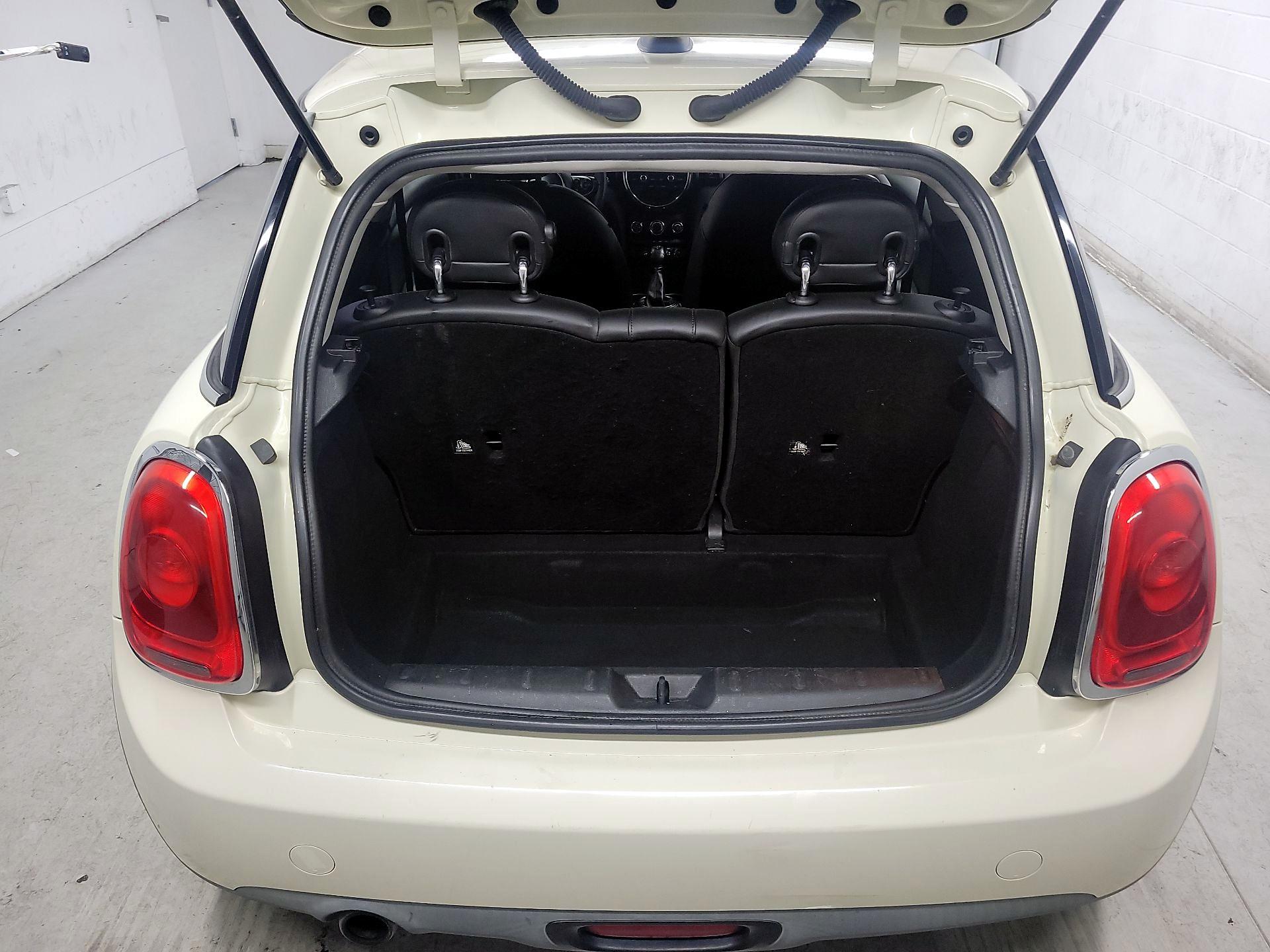 Thumbnail: 2014 MINI Cooper Hardtop - 16