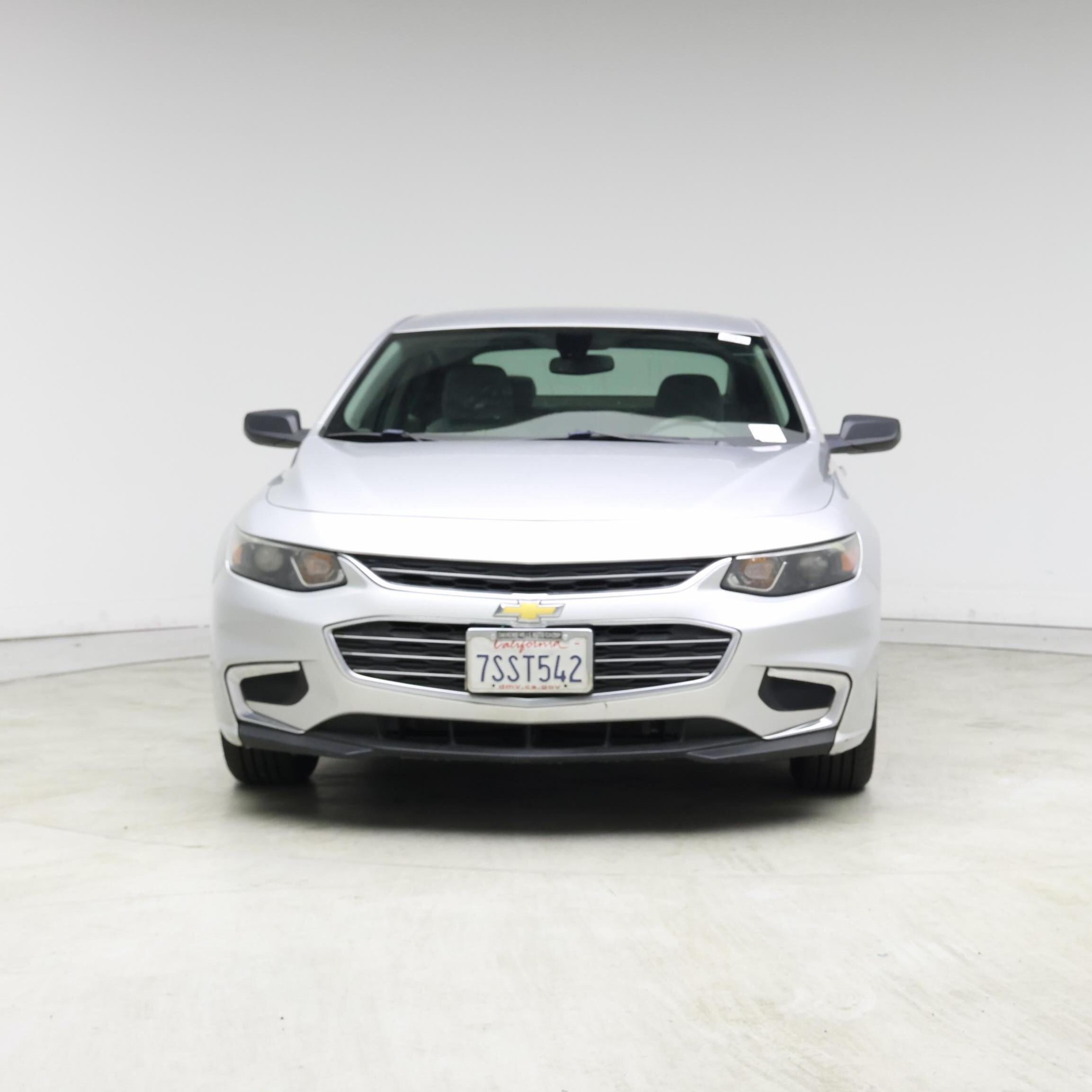 Thumbnail: 2016 Chevrolet Malibu - 5