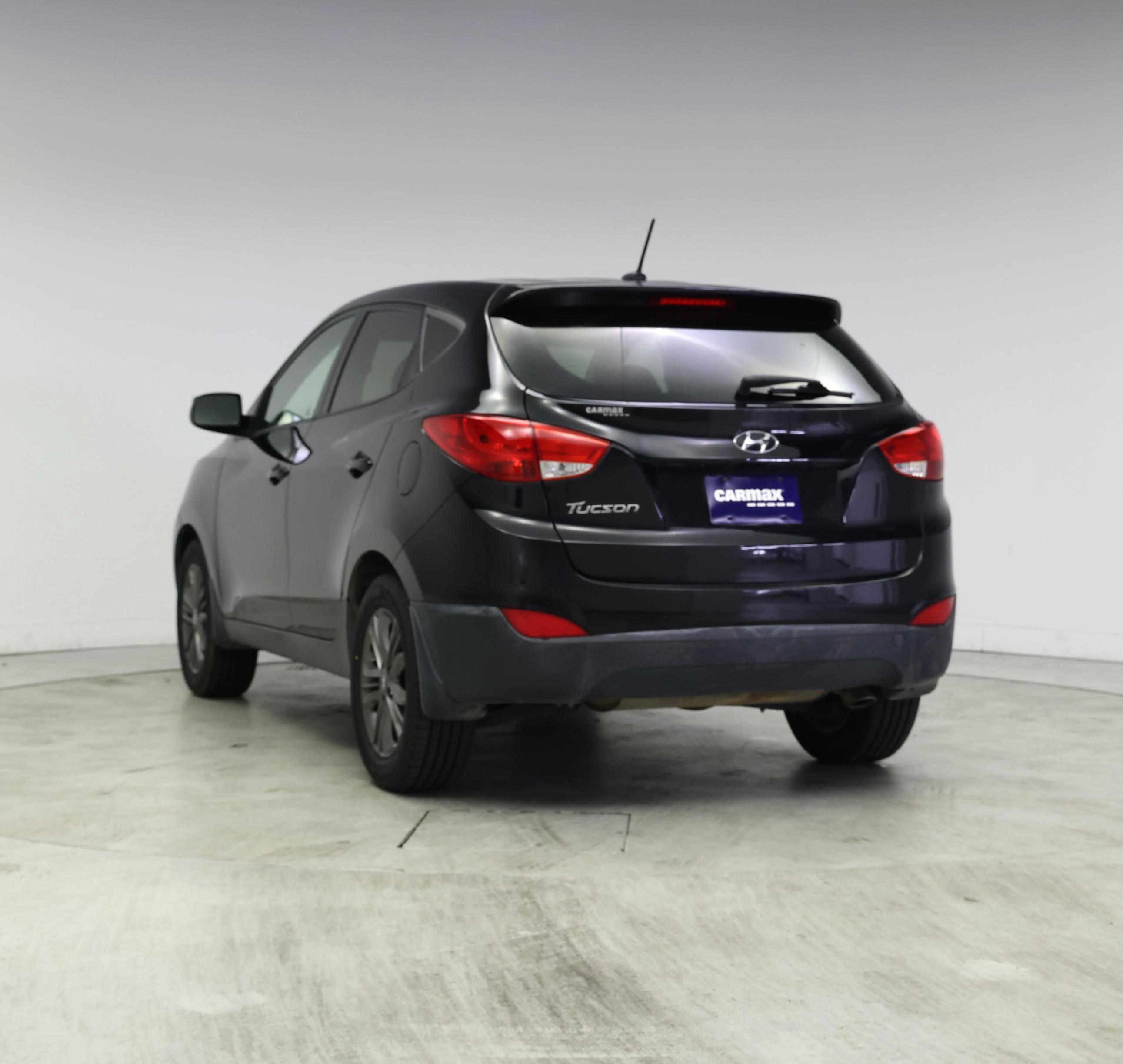 Thumbnail: 2015 Hyundai Tucson - 2