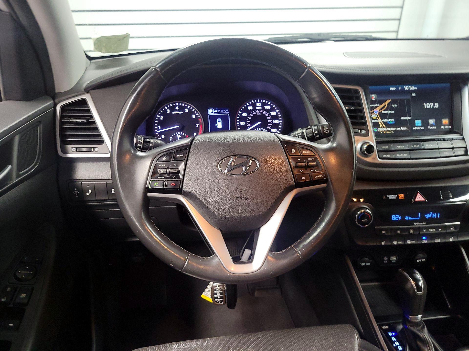 Thumbnail: 2017 Hyundai Tucson - 10