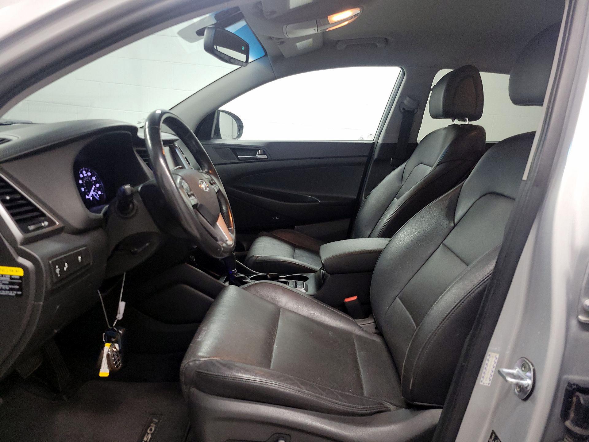 Thumbnail: 2017 Hyundai Tucson - 11