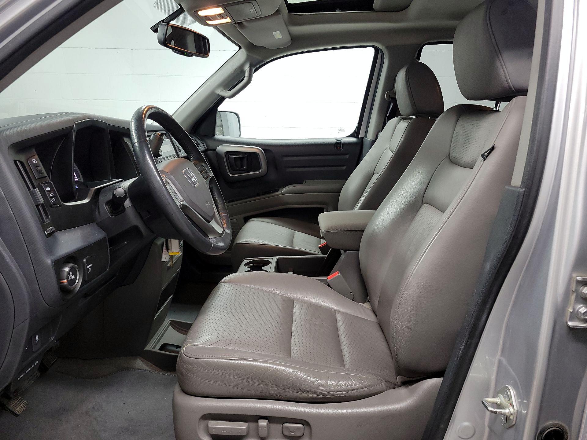 Thumbnail: 2013 Honda Ridgeline - 11