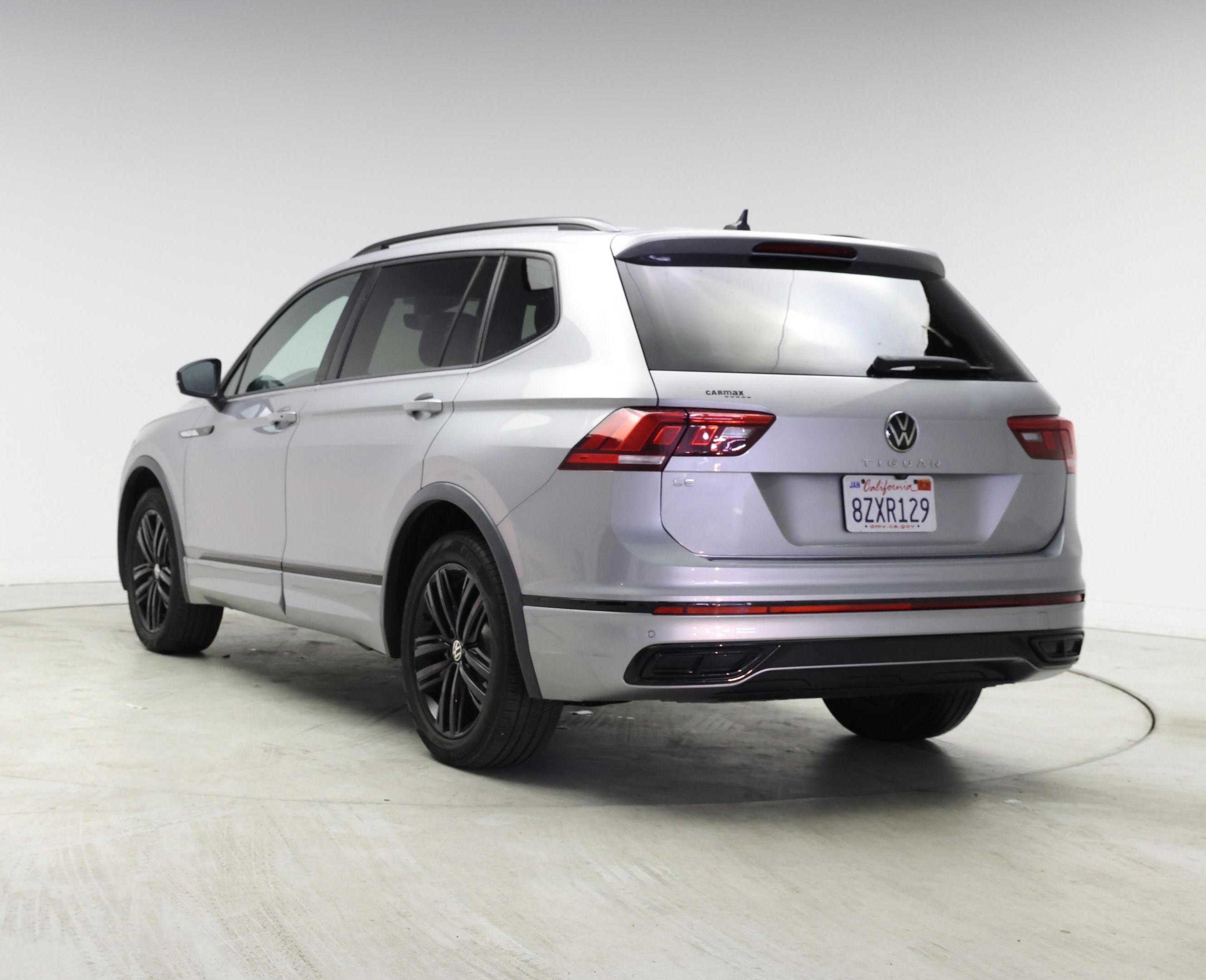 Thumbnail: 2022 Volkswagen Tiguan - 2