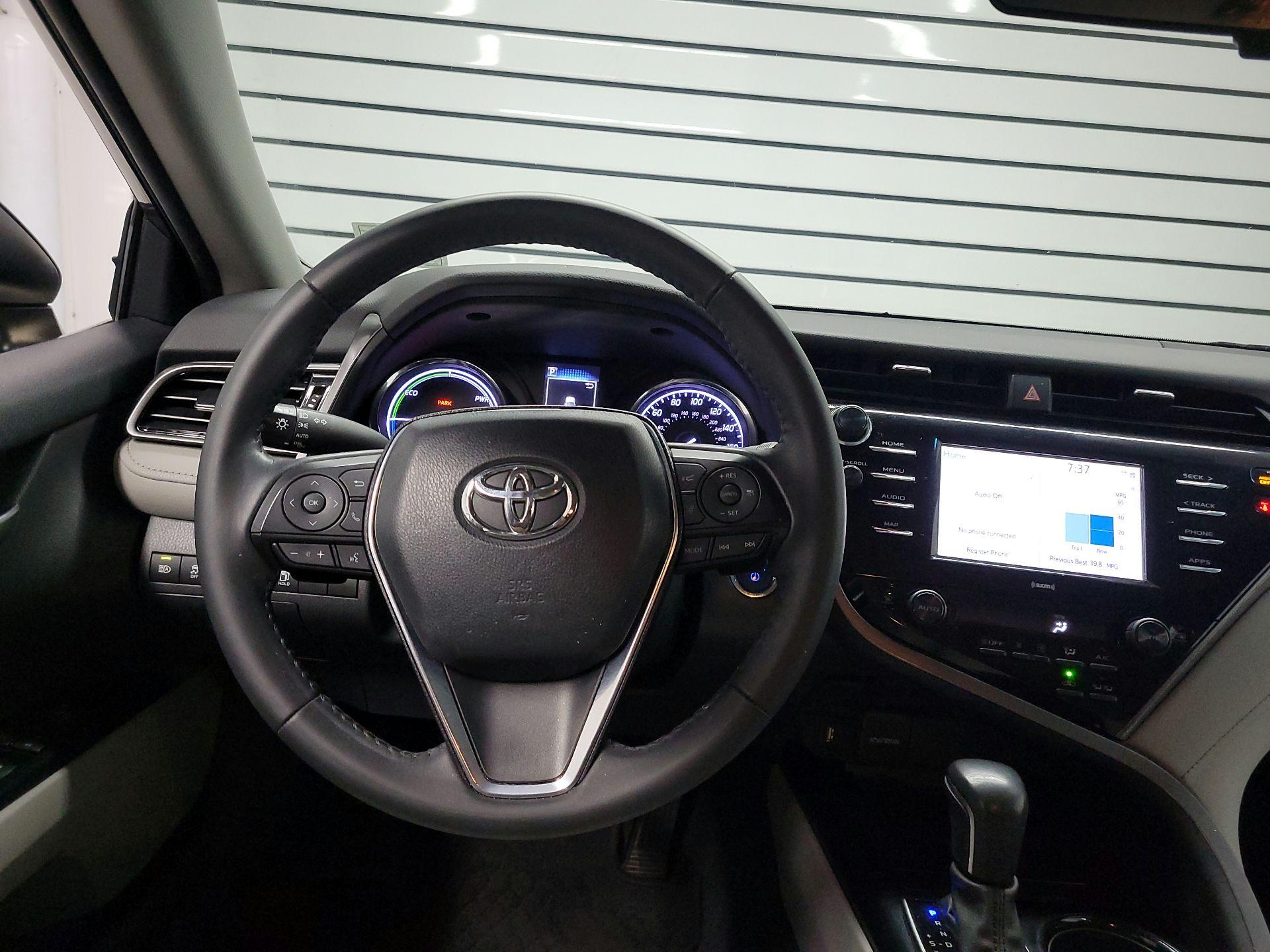 Thumbnail: 2020 Toyota Camry - 10