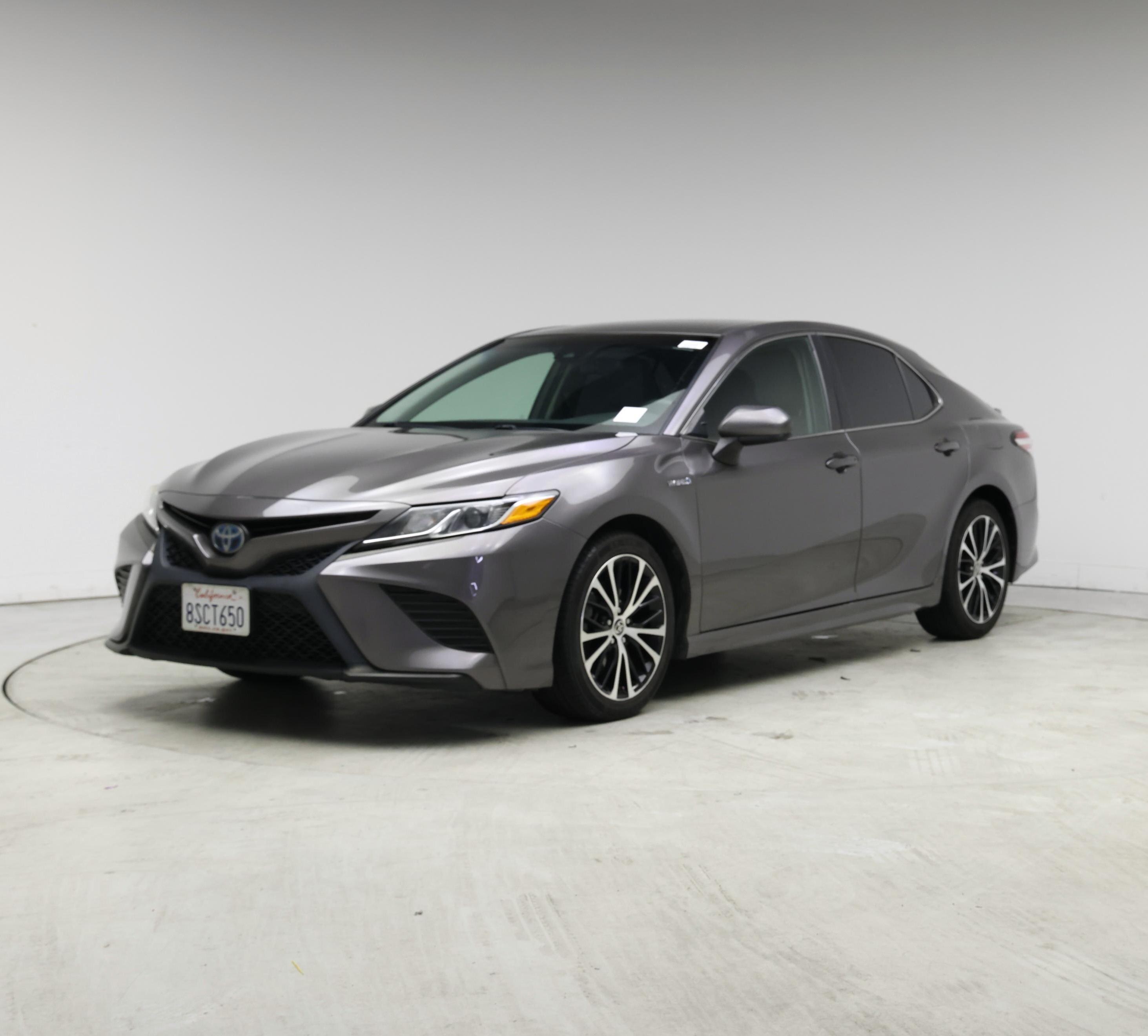 Thumbnail: 2020 Toyota Camry - 4