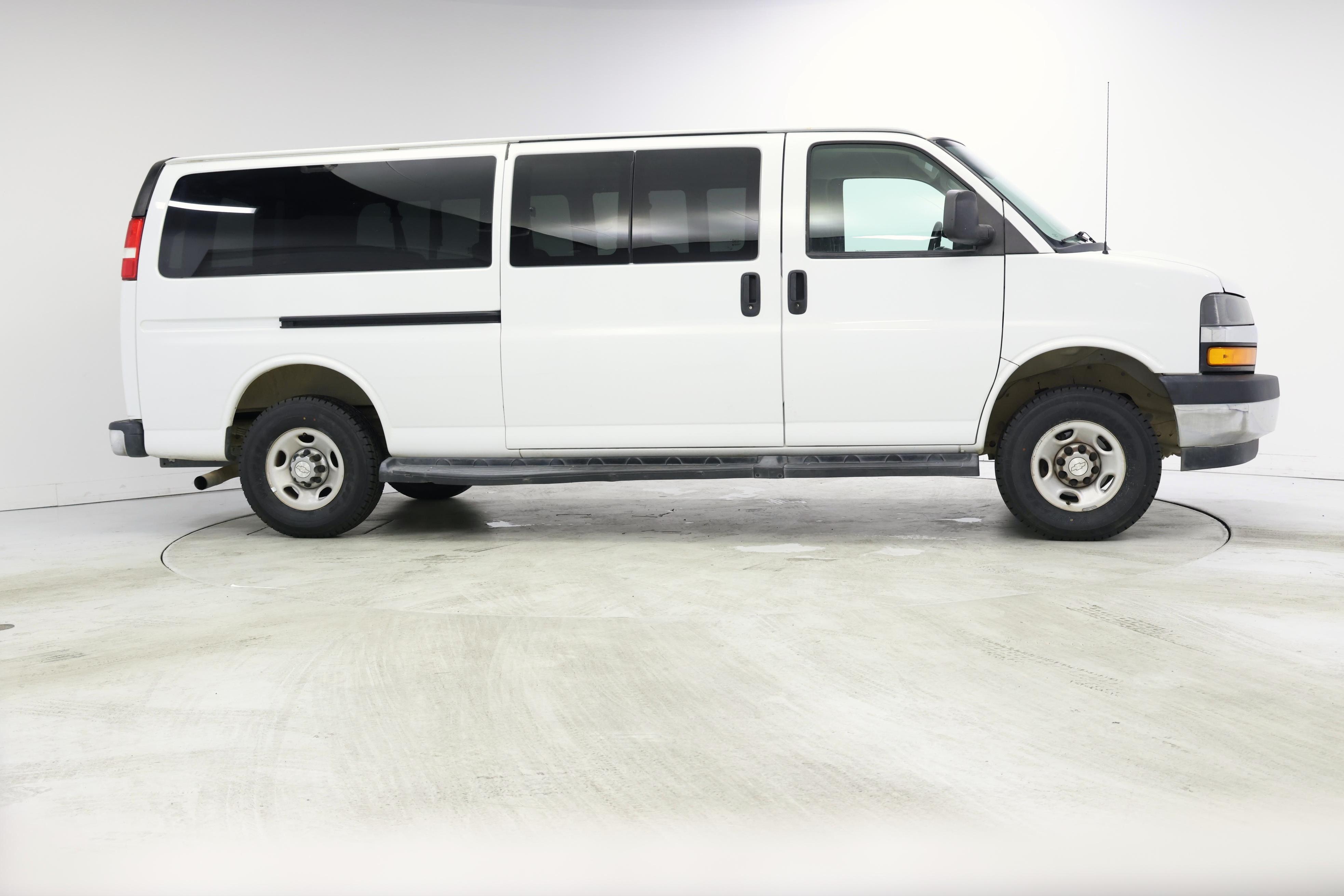 Thumbnail: 2019 Chevrolet Express - 2