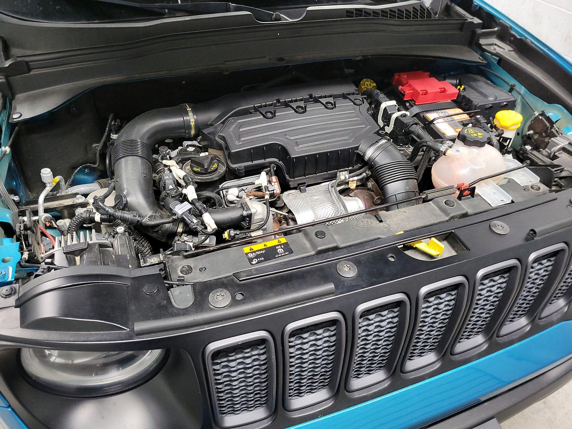 Thumbnail: 2020 Jeep Renegade - 20